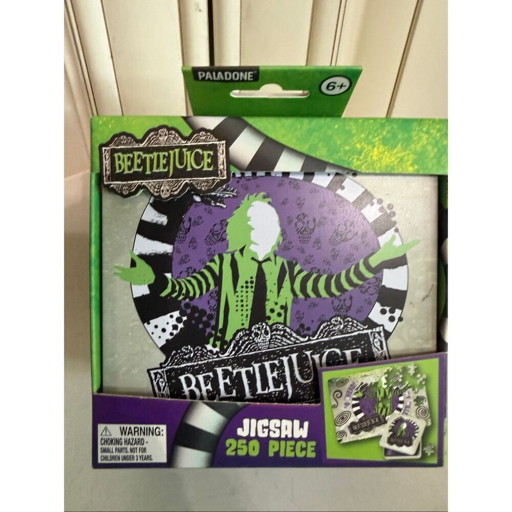Paladone Beetlejuice 2024 Jigsaw Puzzle 250 Pc with Storage Tin Container NWOT